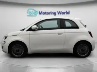 Gebraucht Fiat 500e Icon 86 kW (118 PS) 2022 Weiß Kleinwagen