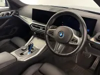 Begagnad BMW i4 M Sport 250 kW (340 HK) 2022 Blå Sedan