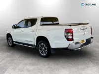 Used Mitsubishi L200 150 HP (110 kW) 2020 White Pickup