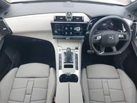 New DS Automobiles DS7 Crossback 225 HP (165 kW) 2025 White SUV