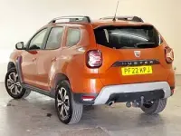 Used Dacia Duster Prestige 90 HP (66 kW) 2022 Orange SUV