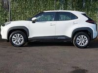 Used Toyota Yaris Hybrid 116 HP (85 kW) 2023 White Estate