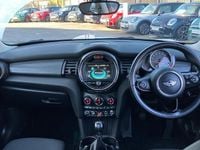 Used Mini Cooper Hatch 136 HP (100 kW) 2017 Silver Hatchback