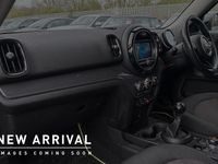 Used Mini Cooper Countryman 134 HP (98 kW) 2018 Green SUV