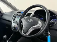 Used Hyundai ix20 Premium 90 HP (66 kW) 2017 Blue Hatchback