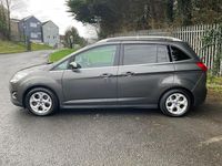 Used Ford Grand C-Max Zetec 115 HP (84 kW) 2015 Grey MPV