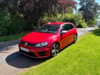 Używany VW Golf VII R 2015 Czerwony Hatchback
