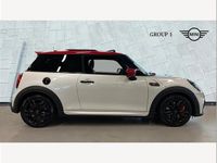 Used Mini John Cooper Works 231 HP (169 kW) 2022 White Hatchback