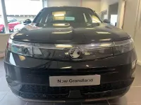 New Vauxhall Grandland X Ultimate 145 HP (106 kW) 2026 Carbon black SUV