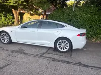 Used Tesla Model S 241 kW (328 HP) 2018 White Hatchback