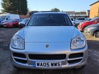Begagnad Porsche Cayenne 2005 Silver SUV