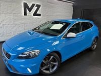 Used Volvo V40 R-Design 122 HP (89 kW) 2015 Blue Hatchback