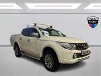 Second-hand Mitsubishi L200 2017 Alb Pickup