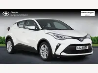 Used Toyota C-HR 2023 White SUV