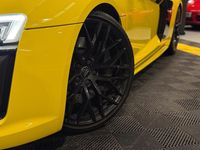 Begagnad Audi R8 Coupé Design 2017 Gul Sportkupé