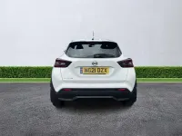Usado Nissan Juke Visia 114 CV (83 kW) 2021 Blanco SUV