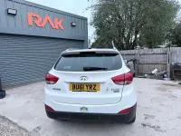 Used Hyundai ix35 Premium 115 HP (84 kW) 2011 White SUV