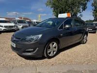 Used Vauxhall Astra SRi 2015 Grey Estate