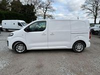 Used Vauxhall Vivaro Sportive 100 HP (73 kW) 2021 White MPV