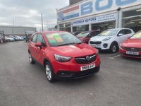Used Vauxhall Crossland X 81 HP (59 kW) 2018 Red SUV