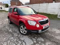 Used Skoda Yeti SE 122 HP (89 kW) 2011 Red SUV