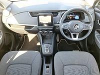 Used Renault Rapid Iconic 100 kW (136 HP) 2021 White Coupe