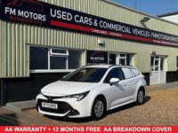 Używany Toyota Corolla 140 KM (102 kW) 2023 Biały Van
