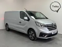 Używany Renault Trafic 150 KM (110 kW) 2026 Szary