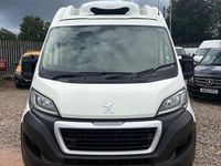 Second-hand Peugeot Boxer 140 CP (102 kW) 2020 Alb Van