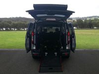 Used Ford Grand Tourneo Connect Zetec 100 HP (73 kW) 2018 Silver MPV