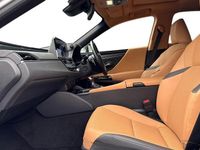 Used Lexus ES300H 218 HP (160 kW) 2022 Silver Sedan