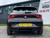 Begagnad Seat Leon SE 115 HK (84 kW) 2024 Svart Halvkombi