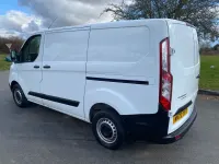 Used Ford Transit Custom S 105 HP (77 kW) 2022 White Van