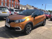 Used Renault Captur Iconic 2019 Orange SUV