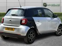 Used Smart ForFour Premium 71 HP (52 kW) 2016 Silver Hatchback