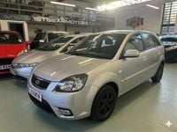 Used Kia Rio 2011 Silver Hatchback