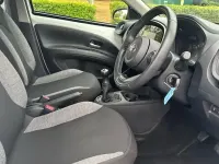 Used Toyota Aygo X PURE 72 HP (52 kW) 2023 White SUV