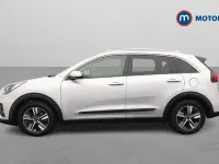 Used Kia Niro 141 HP (103 kW) 2019 Silver SUV