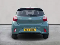 Used Hyundai i10 Premium 67 HP (49 kW) 2023 Green Hatchback