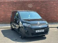 Used Citroën Berlingo 100 HP (73 kW) 2023 Black MPV