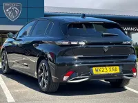 Second-hand Peugeot 308 Allure Premium 130 CP (95 kW) 2023 Negru Hatchback