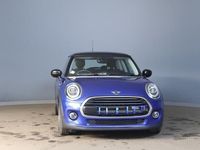 Used Mini Cooper Classic 136 HP (100 kW) 2019 Blue Hatchback
