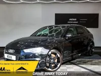 Używany Audi RS3 Advanced 367 KM (269 kW) 2016 Czarny Sedan/Limuzyna