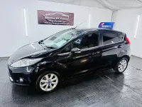 Used Ford Fiesta Zetec 96 HP (70 kW) 2011 Black Hatchback