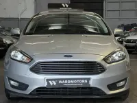 Used Ford Focus Zetec 120 HP (88 kW) 2016 Silver Hatchback