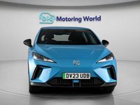 Begagnad MG MG4 EV SE 319 kW (435 HK) 2022 Blå Halvkombi