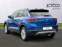 Begagnad VW T-Roc Match 150 HK (110 kW) 2024 Blå SUV