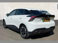 New MG MG4 EV SE 147 kW (200 HP) 2026 White Hatchback