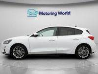 Used Ford Focus Titanium X 155 HP (114 kW) 2021 White Hatchback