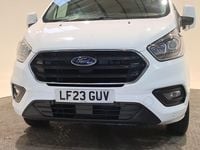Used Ford Transit Custom Limited 130 HP (95 kW) 2023 White Van